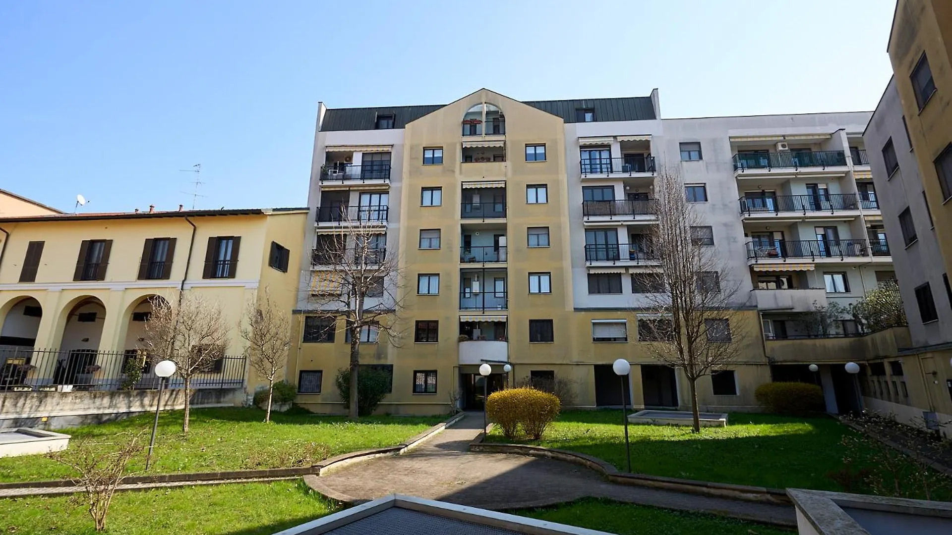 דירות מילאנו Humanitas House - 20 Minutes From Duomo - Navigli 0*,  איטליה